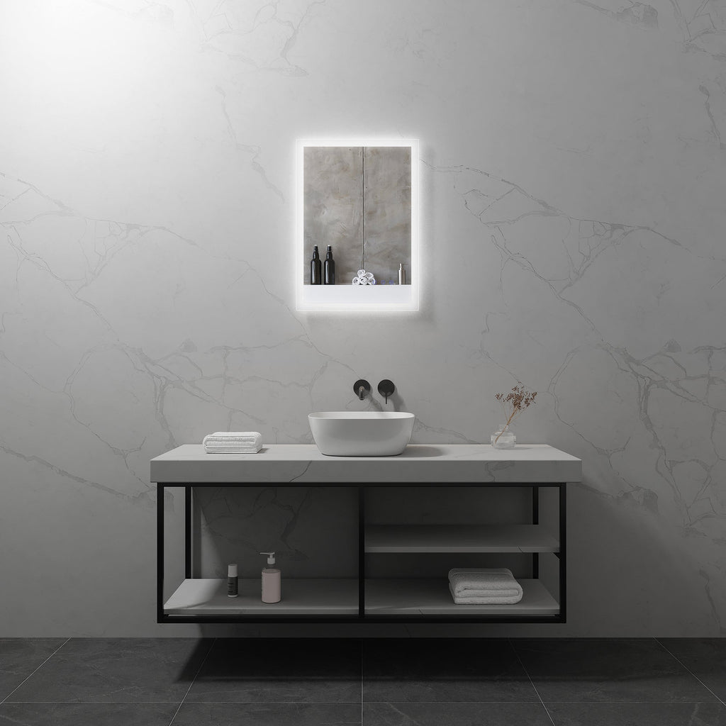 FRAME - Specchio da bagno con illuminazione LED integrata ed elegante cornice