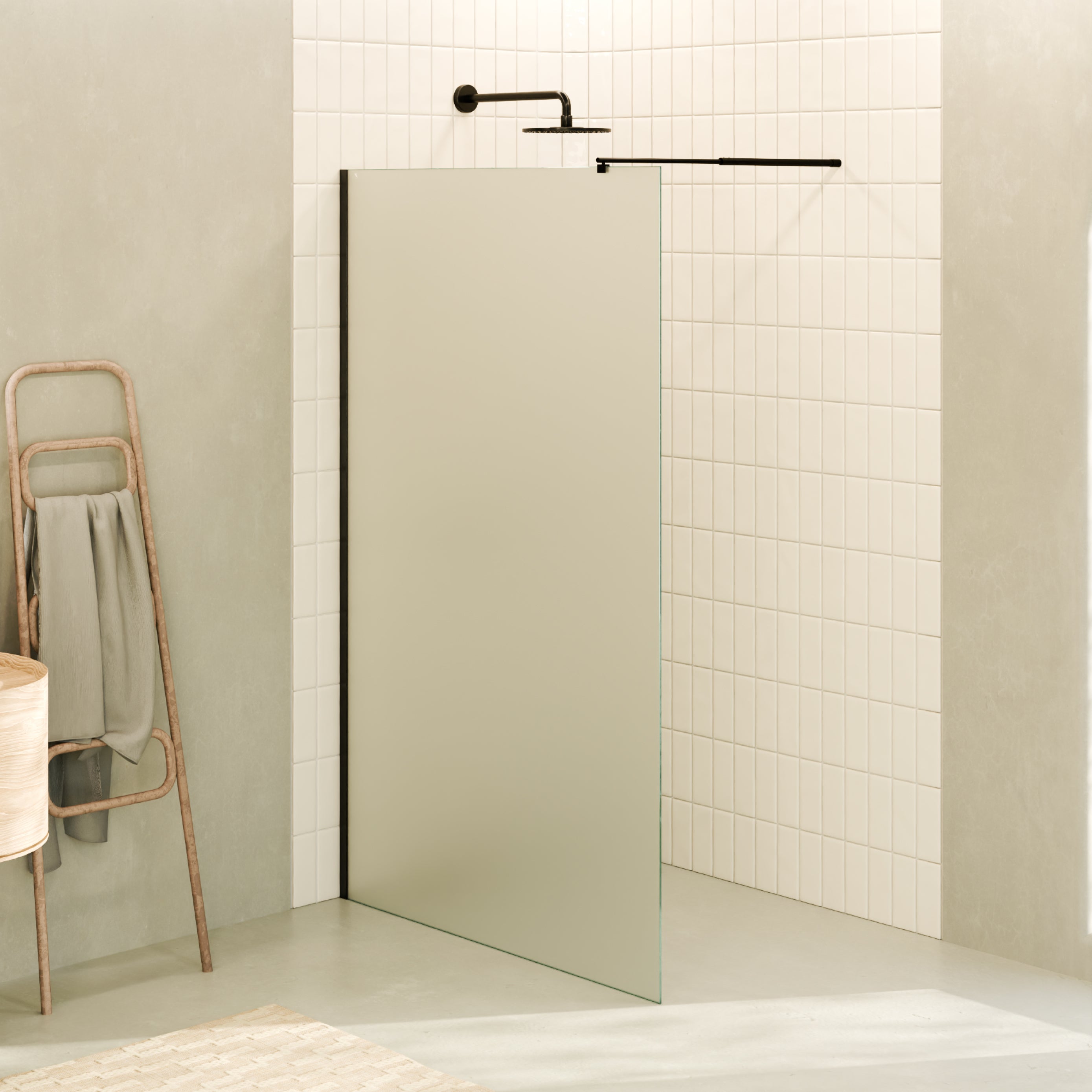 OLIVIA - Painel de duche Walk-In em vidro temperado fosco 10 mm com perfil preto mate